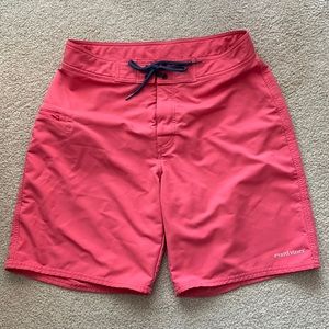 Vineyard Vines Men's Salmon-Colored Bathing Suit, Size 30
